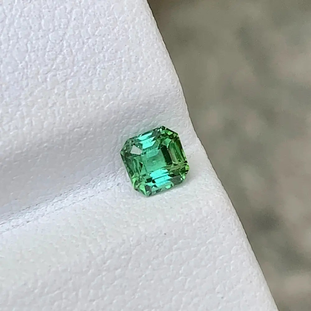 Bi-Color Turmalin (0,53 ct) - Edelstein