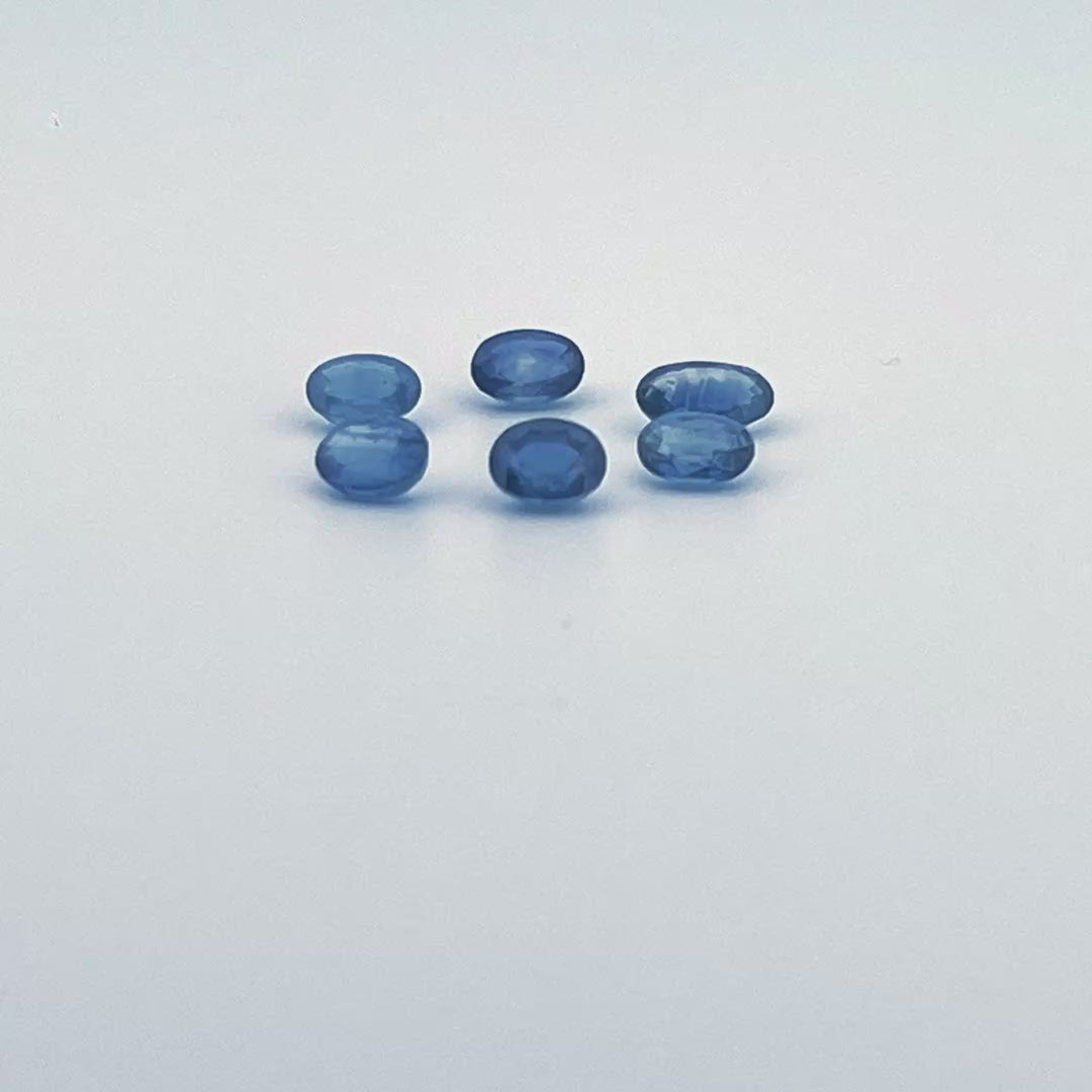 Video laden: Blaues Saphirlot 3,06ct
