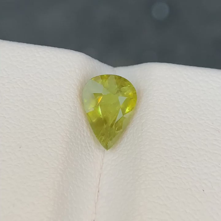 Load video: Yellow sphene gemstone titanite