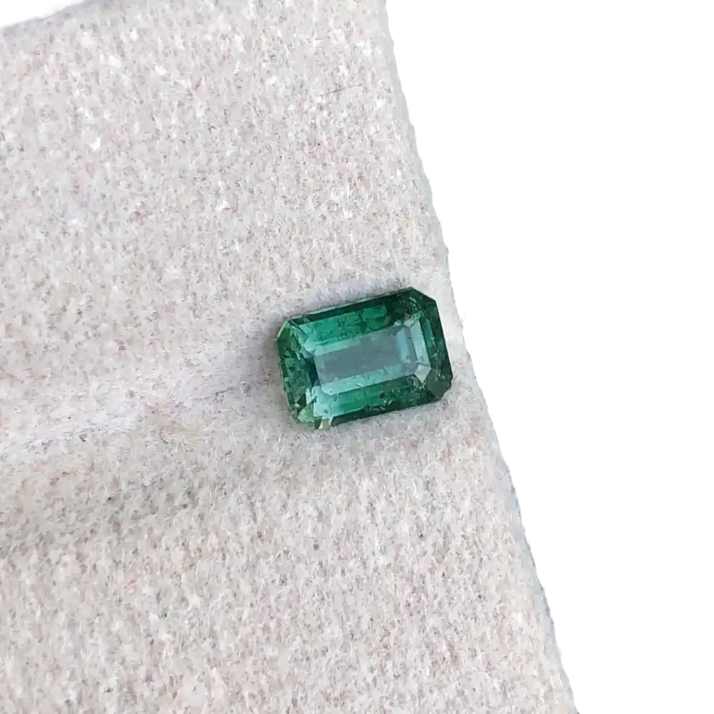 Turmalin (0,70ct) - Edelstein